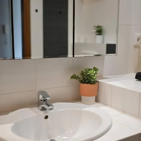 Dwa Oddzielne Pry Metro Kondratowicza