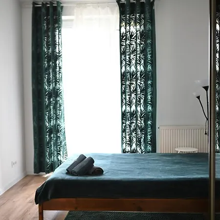 Dwa Oddzielne Pry Metro Kondratowicza *