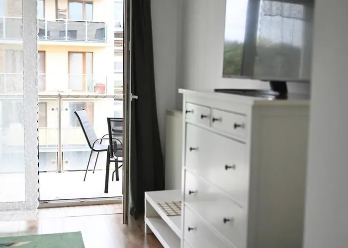 Dwa Oddzielne Pry Metro Kondratowicza Апартаменты *