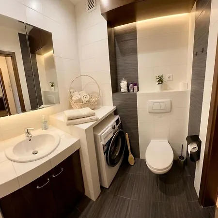 Apartament Dwa Oddzielne Pry Metro Kondratowicza Warszawa